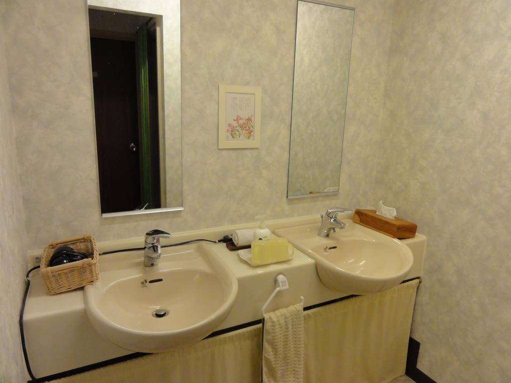 Tanigawadake Raspberry Youth Hostel Минаками Екстериор снимка